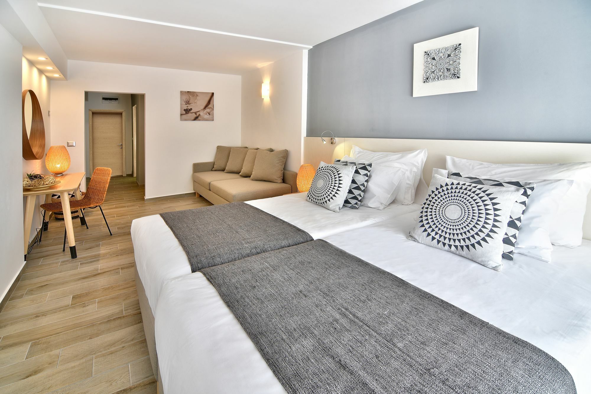 Ihotel Slăntjev Brjag Exteriör bild