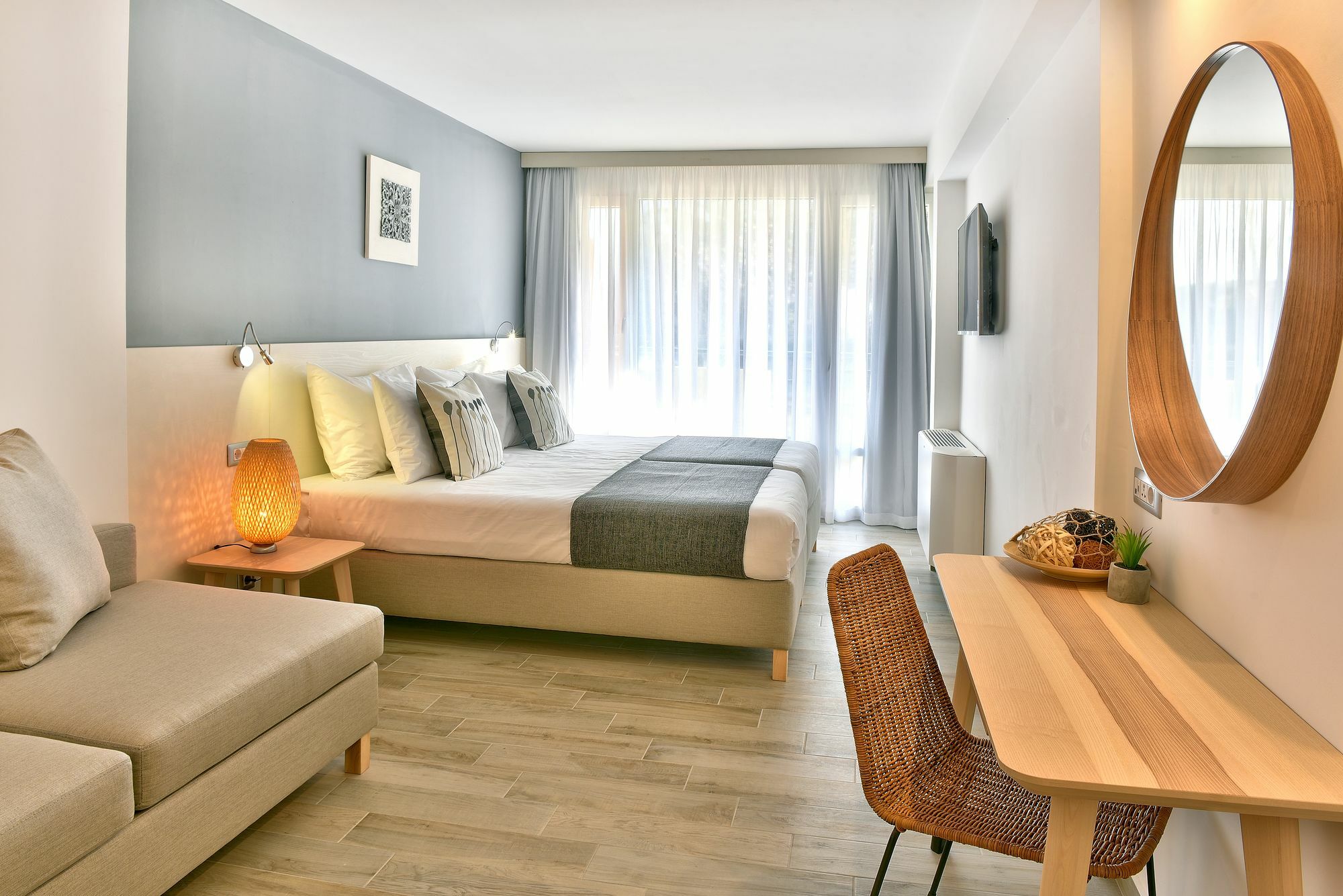 Ihotel Slăntjev Brjag Exteriör bild
