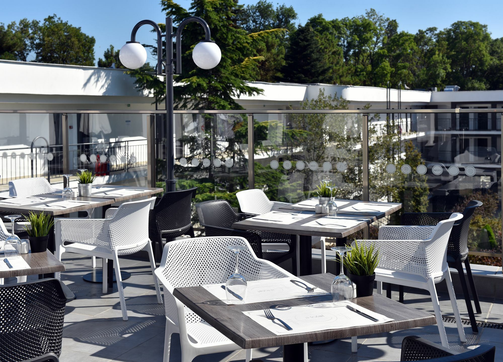 Ihotel Slăntjev Brjag Exteriör bild