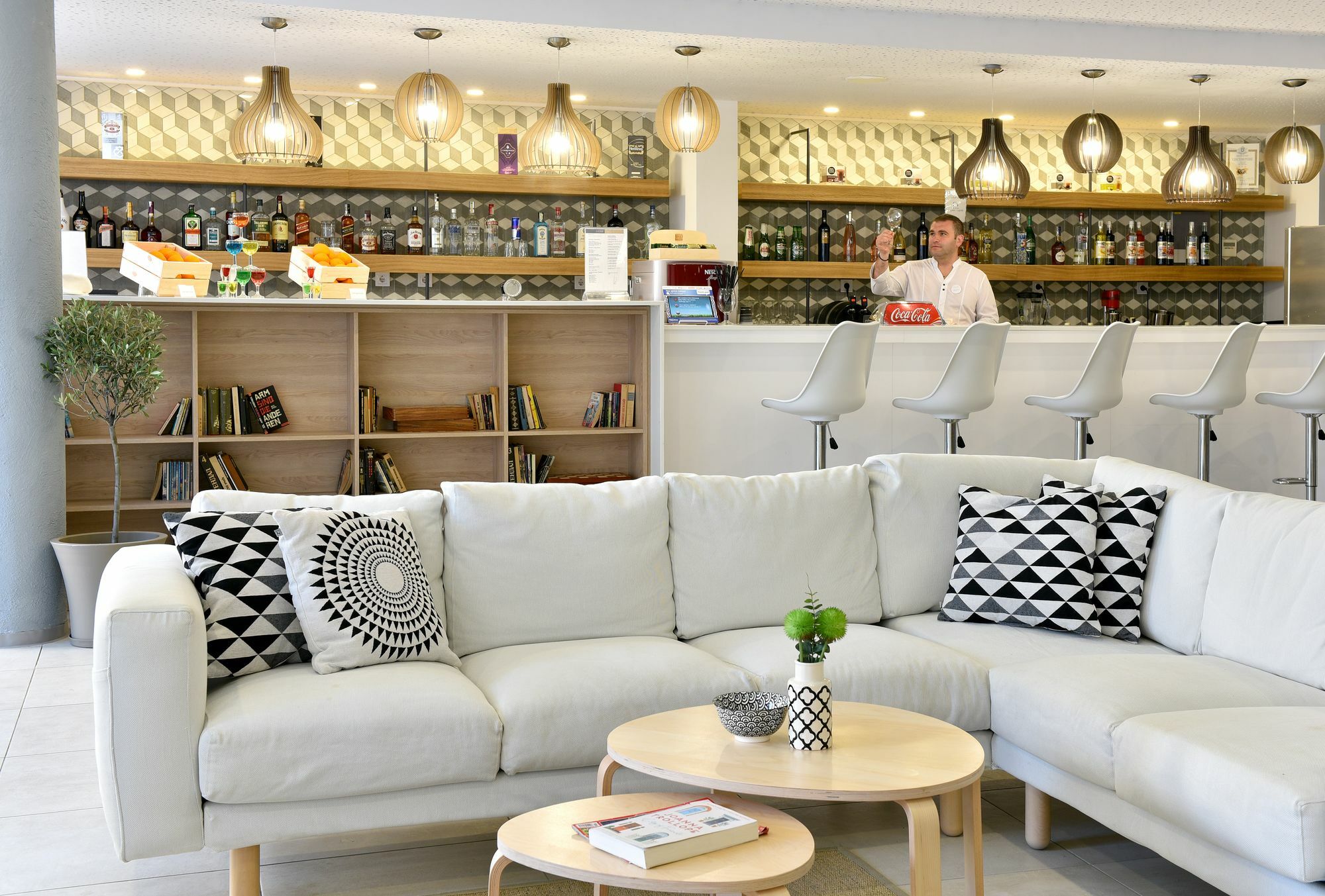Ihotel Slăntjev Brjag Exteriör bild